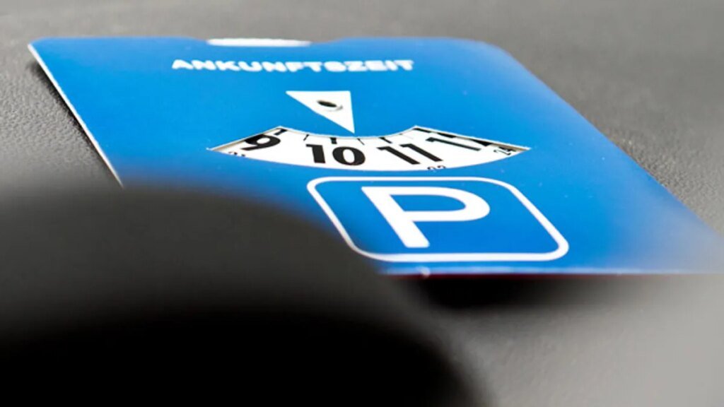 parkscheibe-einstellen-eigentlich-ganz-einfach-trotzdem-kann-einiges-schief-gehen.jpg