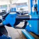 seit-beginn-des-iran-kriegs-gehen-die-preise-fuer-benzin-und-diesel-in-deutschland-durch-die-decke-s.webp