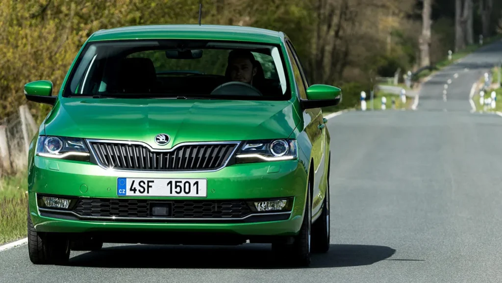 skoda-rapid-inzwischen-vom-scala-abgeloest-dem-guten-ruf-der-vw-tochtermarke-zum-trotz-hat-das-kompa.webp