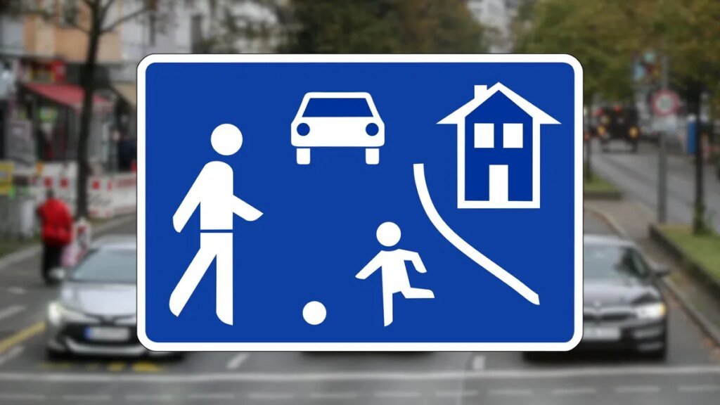 verkehrsberuhigter-bereich-fussgaenger-sind-hier-gleichberechtigt.jpg