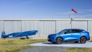 Das-Flugzeug-ist-Namensgeber-und-Inspiration-fuer-das-automobile-Topmodell-der-Franzosen.jpg