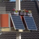 Ein-Balkonkraftwerk-muss-bei-der-Bundesnetzagentur-angemeldet-werden.jpg