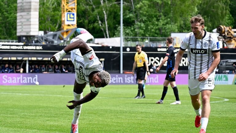 Fussball-2-Bundesliga-Saison-2025-26-03-05-2025-Ursapharm-Arena-SV-Elversberg-elv-SC-Paderborn-pb-Da.jpeg