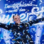 Menowin-Froehlich-jubelt-im-Finale-der-RTL-Casting-Show-Deutschland-sucht-den-Superstar-DSDS-auf-der.jpeg