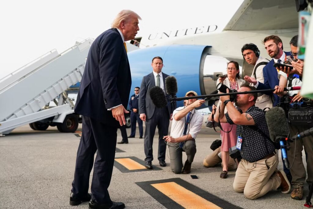cc7beae_ftp-1-woc22a34kqly-2026-05-02t223646z-869727835-rc2a1laml9v2-rtrmadp-3-usa-trump.JPG