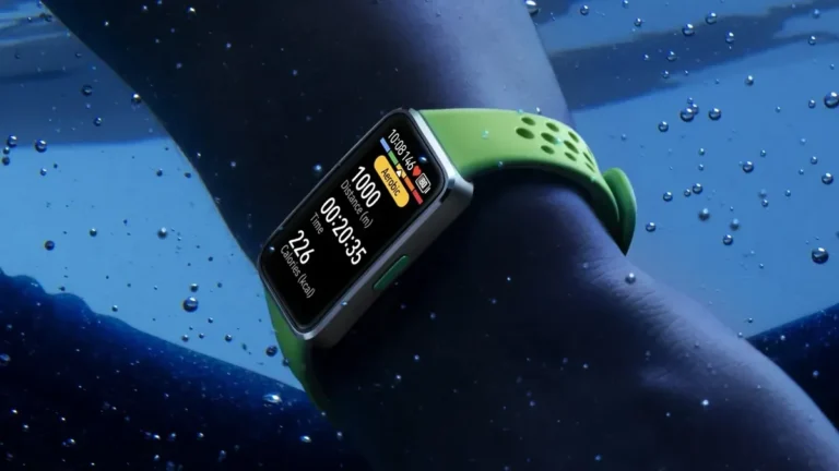 funktioniert-auch-unter-wasser-das-huawei-band-10.webp.webp