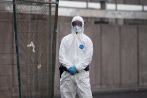 hantavirus_mascherina_guardiacivil_tenerife_afp.jpeg
