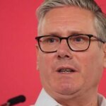 keir-starmer-haelt-eine-rede-im-coin-street-neighbourhood-centre-in-waterloo-london.jpg