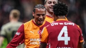 leroy-sane-m-der-fruehere-muenchner-wechselte-im-vergangenen-sommer-zu-galatasaray-istanbul.jpg