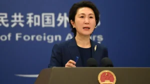 mao-ning-sprecherin-im-chinesischen-aussenministerium-spricht-vor-journalisten-china-hat-sich-zur-wa.webp