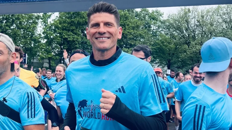 mario-gomez-archivbild-der-ex-nationalspieler-ist-zum-zweiten-mal-beim-wings-for-life-world-run-in-m.webp