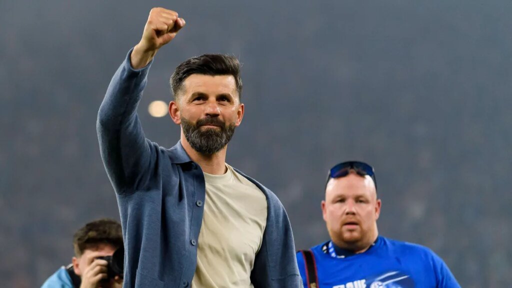 miron-muslic-er-steht-in-der-kommenden-saison-in-der-bundesliga-an-der-seitenlinie.jpg