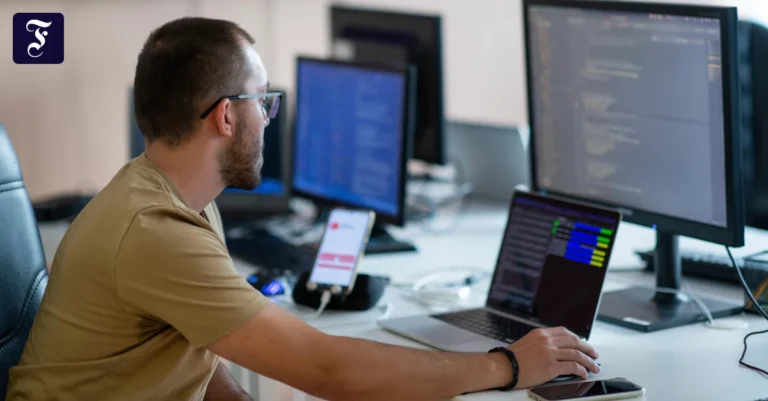 vom-chat-ins-terminal-auf-dem.webp.webp