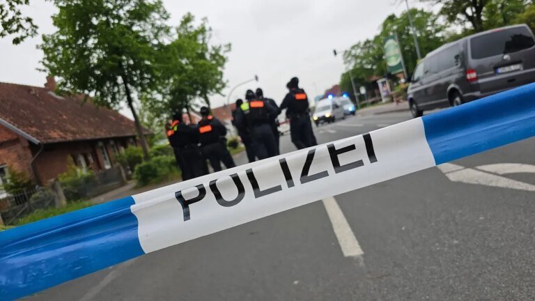 zwei-menschen-wurden-vorlaeufig-festgenommen.jpg