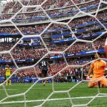 2026-06-28T212813Z-2035606527-UP1EM6S1MVYO5-RTRMADP-3-SOCCER-WORLDCUP-ZAF-CAN.jpg