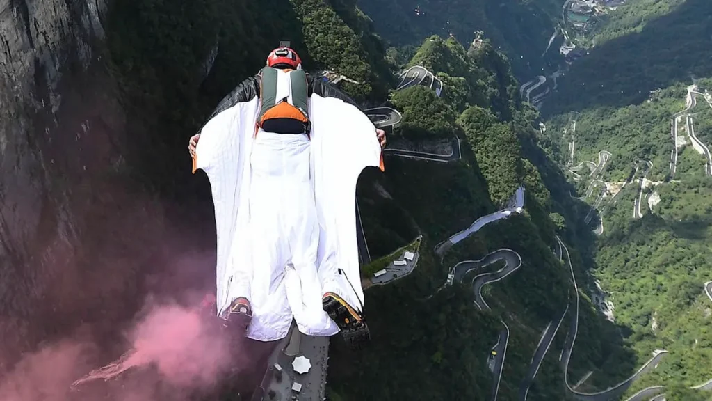 260104-beijing-jan-4-2025-a-wingsuit-flying-athlete-competes-during-the-11th-world-wingsuit-league-w.webp