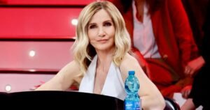 LORELLA-CUCCARINI_3763-1200x630.jpg