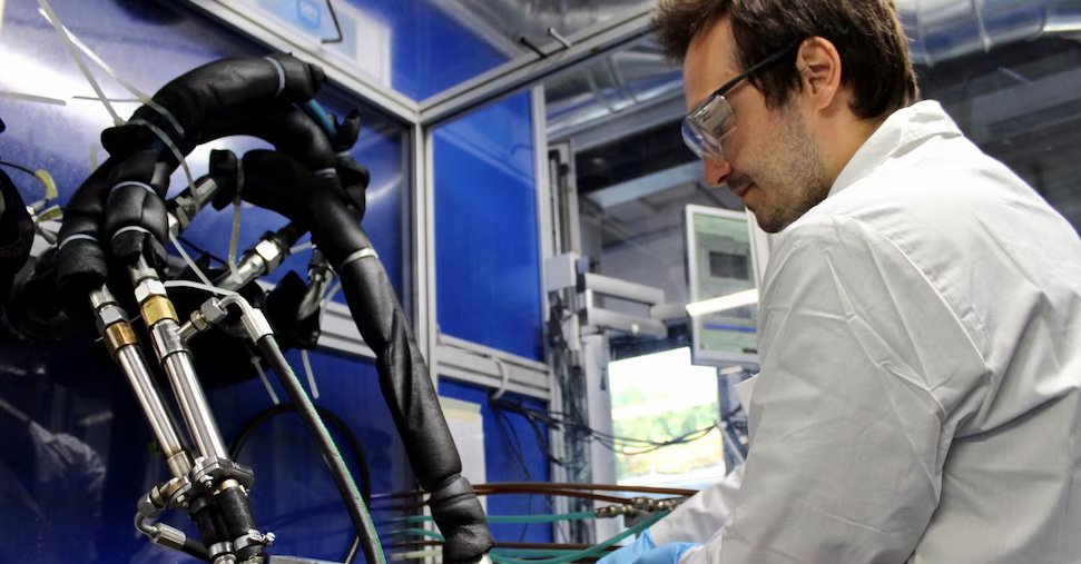 UFI_Filters_laboratorio_Nogarole_Rocca_3-U41234111320eSI-1440x752@IlSole24Ore-Web.jpg