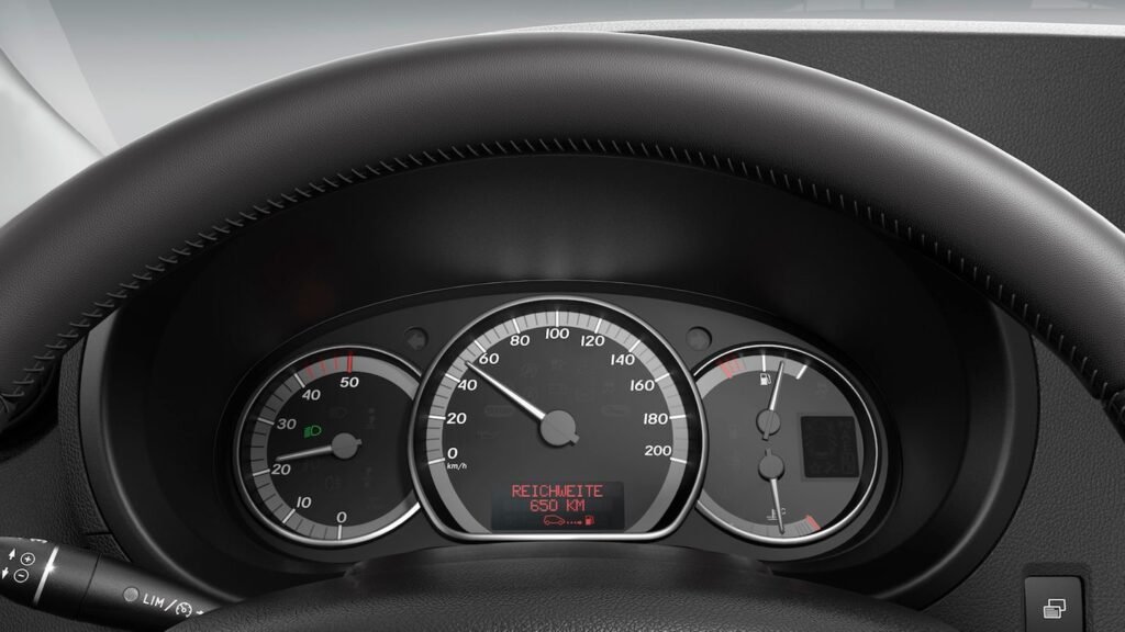 aufmacher-tankanzeige-mercedes-1.jpg