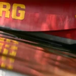 ein-boot-der-deutschen-lebens-rettungs-gesellschaft-symbolbild-zu-dpa-joggerin-rettet-wassersportler.webp