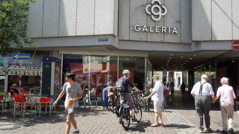 germany-freiburg-june-22-2026-department-store-chain-galeria-karstadt-kaufhof.webp.webp