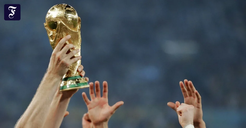 griff-nach-dem-pokal-wie-nahe.webp.webp