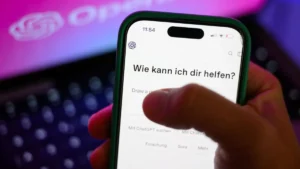 mit-abstand-am-haeufigsten-nutzen-jugendliche-den-ki-chatbot-chatgpt-des-betreibers-openai-illustrat.webp