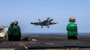 navy-kampfjet-100.jpg