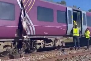 scontro_treni_londra_fi.jpeg