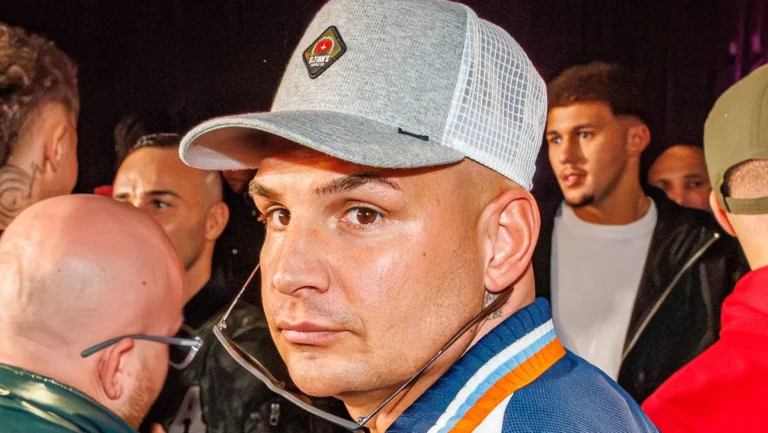 11-102025-essen-pressekonferenz-zum-promi-boxen-fame-fighting-3-das-grosse-promiboxen-fame-fighting.webp