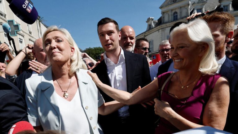 2026-07-08T103728Z-1328721300-RC2L9MAXFVUL-RTRMADP-3-FRANCE-POLITICS-LE-PEN.jpg