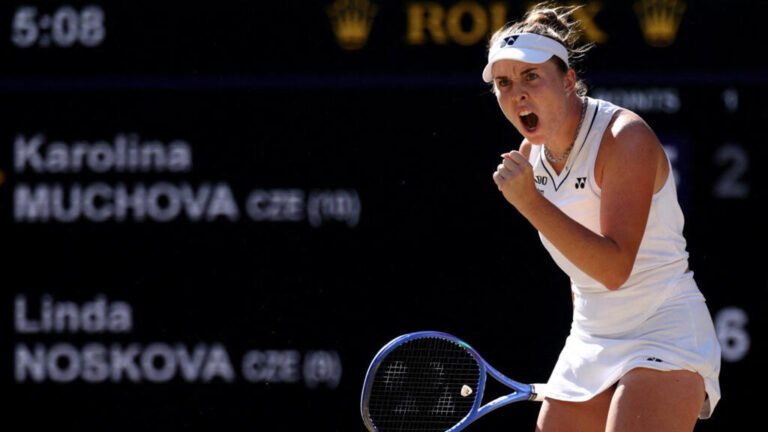2026-07-11T183403Z-826207107-UP1EM7B18YRF3-RTRMADP-3-TENNIS-WIMBLEDON.jpg