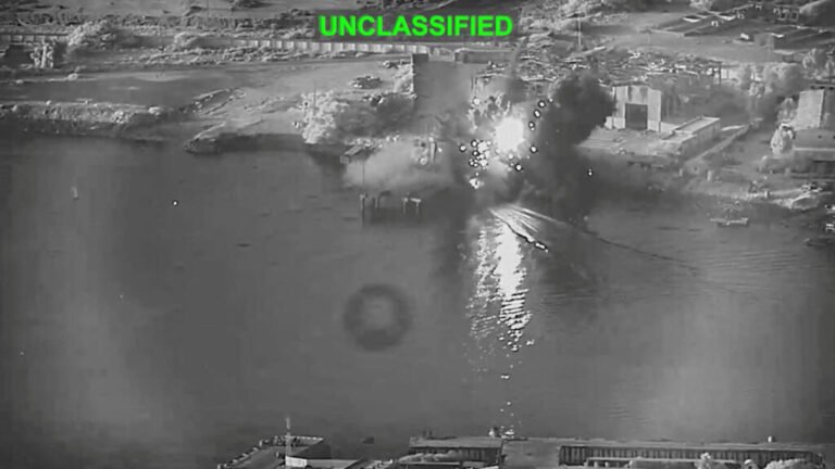 2026-07-13T191949Z-263152874-RC20DMAOGMIR-RTRMADP-3-IRAN-CRISIS-USA-CENTCOM-SEA-DRONES.jpg