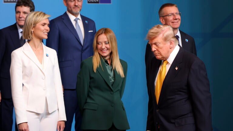 61e87ad97d2c0e35cd25c8fc3942bc75.jpg