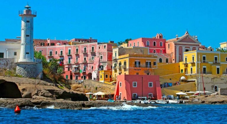 9647284_12185311_d_2400x1350_media_slider_sostenibilita_ventotene_isole_verdi.jpg