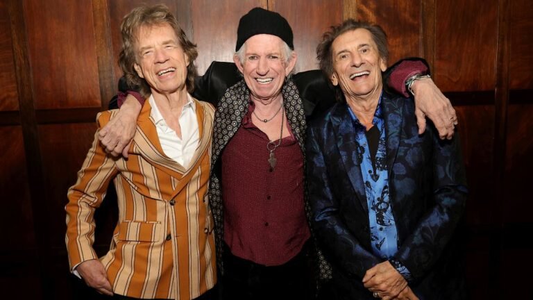 BROOKLYN-NEW-YORK-MAY-05-Mick-Jagger-Keith-Richards-and-Ronnie-Wood-pose-backstage-during-the-exclus.jpeg