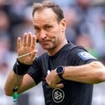 Bastian-Dankert-ist-beim-WM-Finale-als-Video-Assistent-im-Einsatz.jpg
