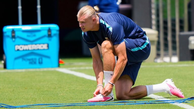 Fort-Lauderdale-Florida-USA-20260710-Erling-Braut-Haaland-training-with-the-Norwegian-men-s-national.jpeg