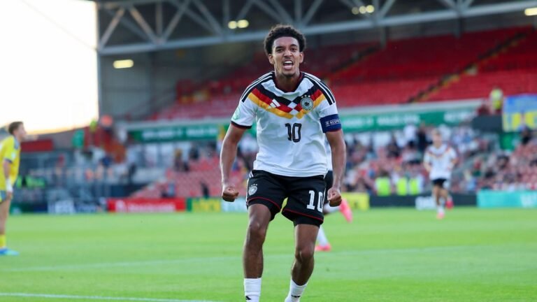 Francis-Onyeka-Germany-bejubelt-seinen-Treffer-zum-1-2-UEFA-European-Under-19-Championship-2026-Semi.jpeg