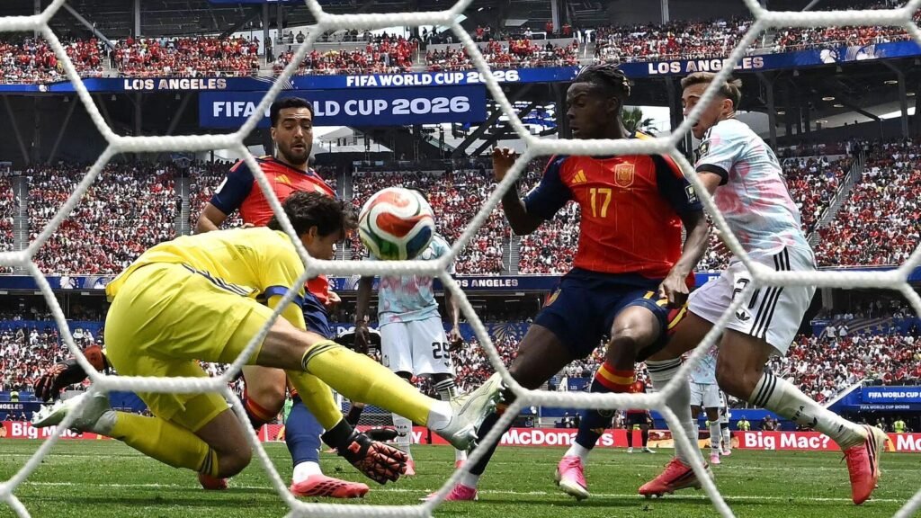 GVWCSRLLUJA4ZA5EEYQTHEATOY.jpg