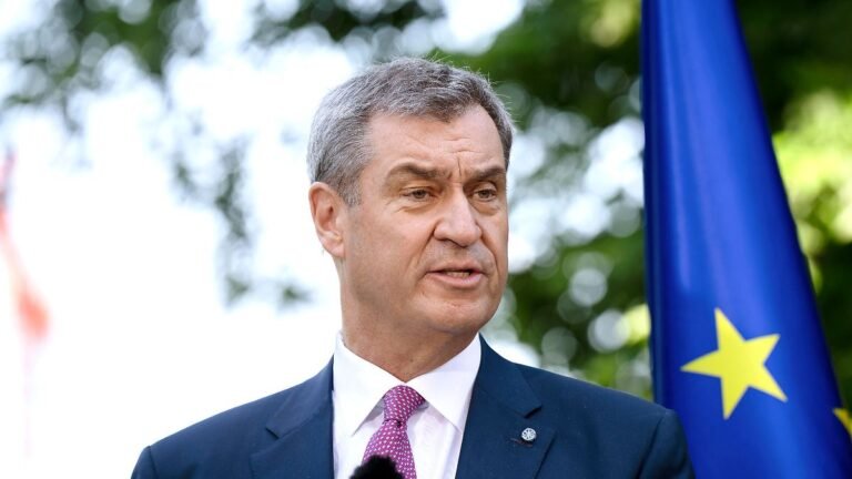 Markus-S-der-bei-der-Pressekonferenz-press-conference-zu-den-Ergebnissen-des-Koalitionsausschusses-i.jpeg