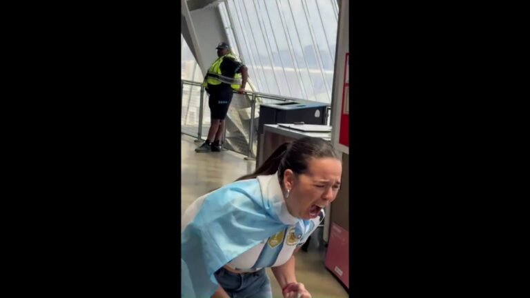 argentina_rimonta_il_tifoso_dell_egitto_sotto_choc_allo_stadio_-_video.jpeg