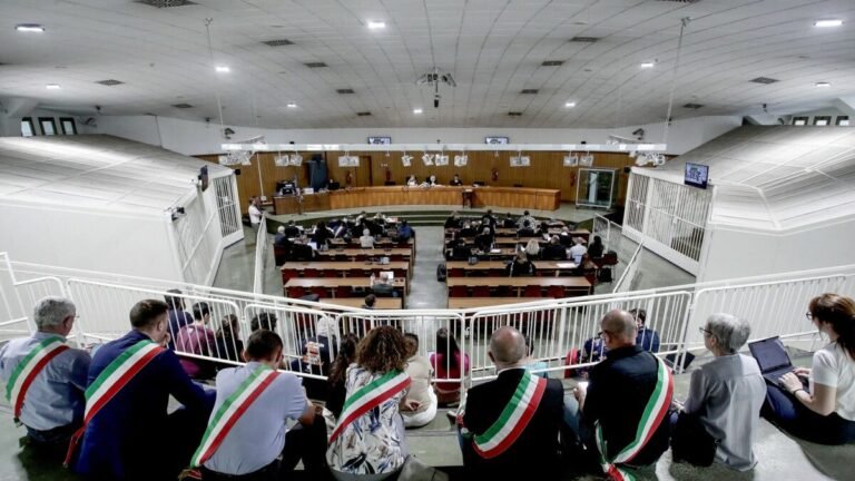 aula-bunker-dentro-1200x675.jpg