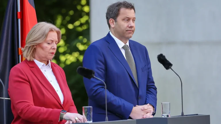 berlin-deutschland-02-072026-bundeskanzleramt-pressekonferenz-nach-koalitionsausschuss-bundesministe.webp