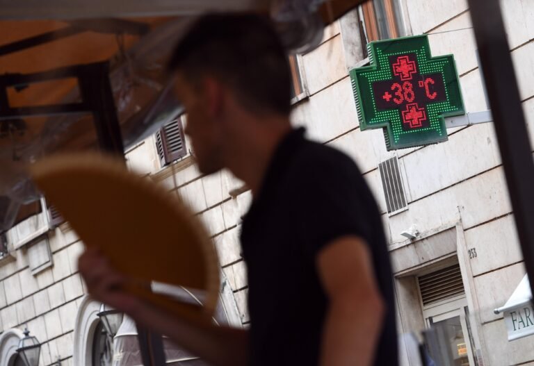 bollino_rosso_caldo_roma_fg.jpeg