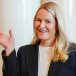hier-ist-mette-marit-noch-vor-ihrer-lungen-op-zu-sehen-archivbild.webp.webp