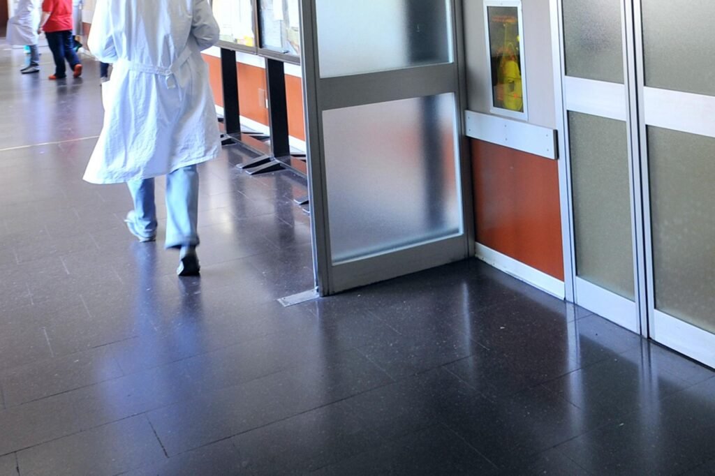 inaugurazione_dell_aula_di_informatica_dedicata_ai_piccoli_degenti.jpeg