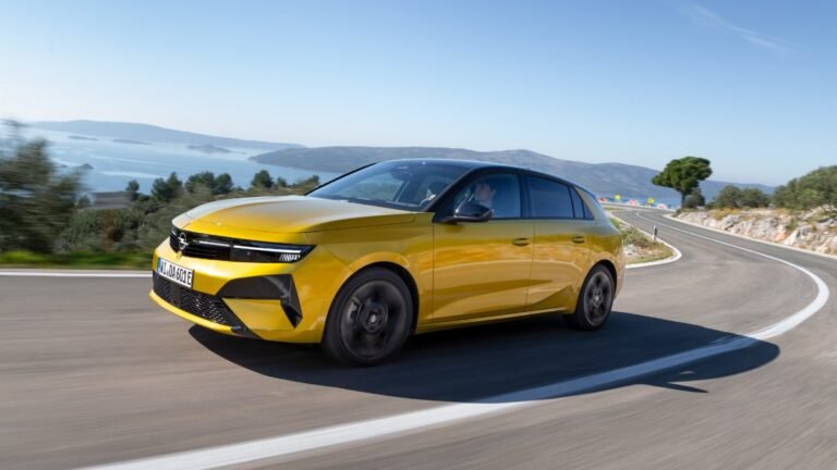 opel-astra.jpg