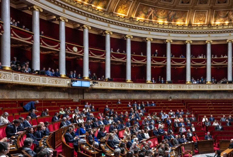 parlamento_francese_ipa.jpeg