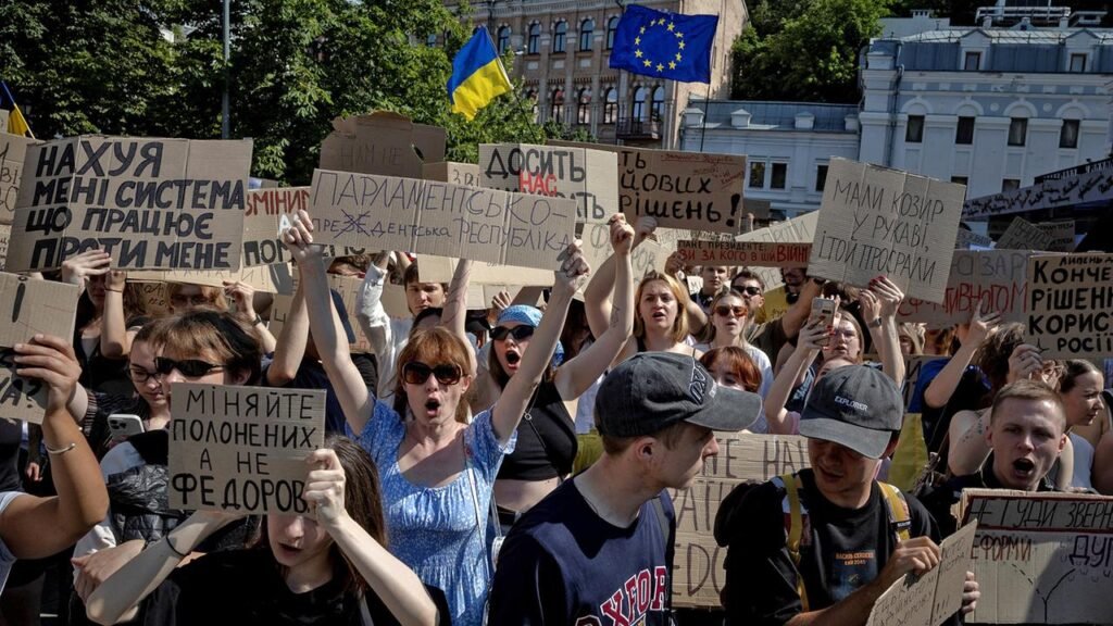 proteste-fedorov-100.jpg